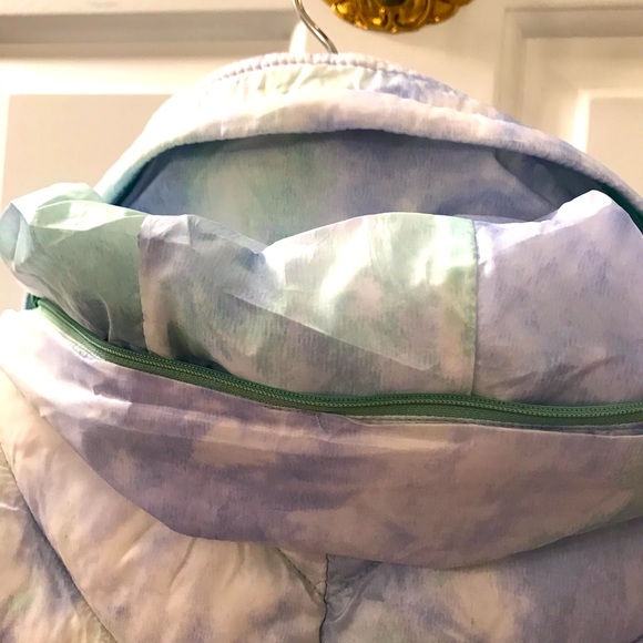 Bernardo packable hooded EcoPlume TM Jacket - Picture 6 of 12